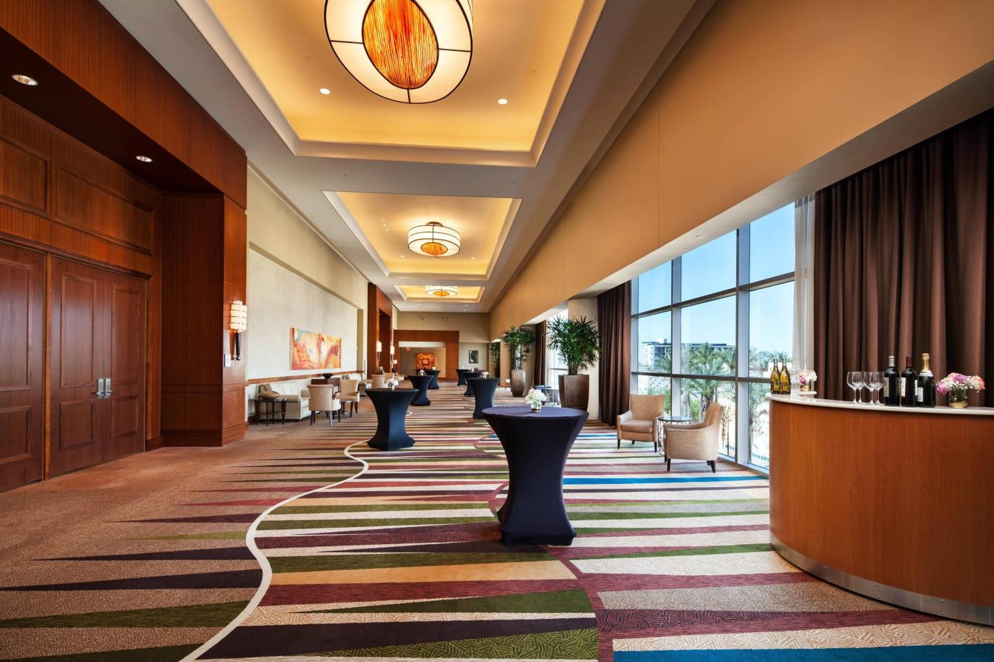 Sheraton Phoenix Downtown Exterior foto